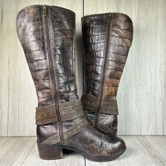 UGG Esplanade Tall Riding Boots Harness Croc Print Heeled Shoe Womens Size 5.5 - Picture 2 of 11